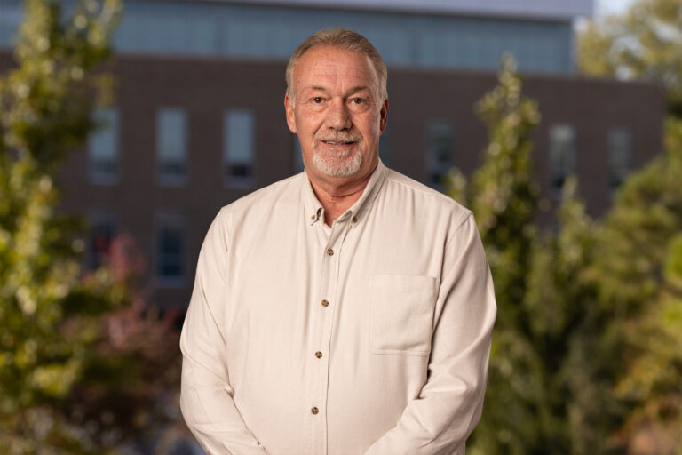 Alan Ross