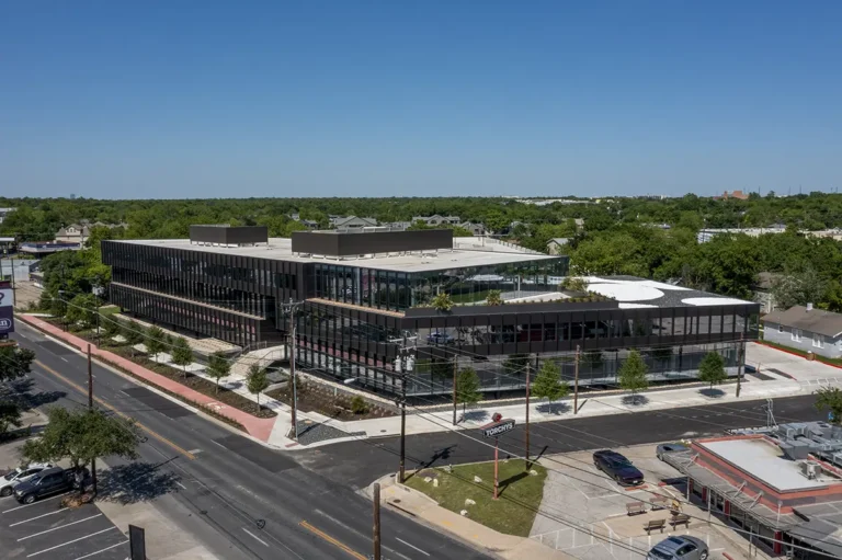 Flintco_Victory_Plaza_Office_Building-