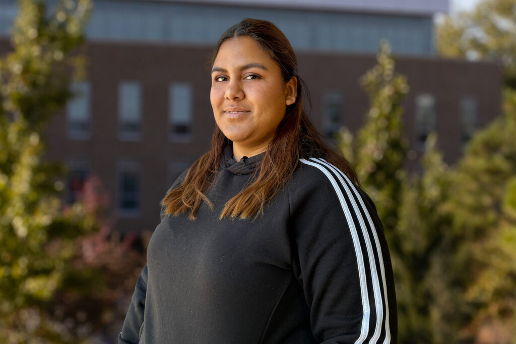 야스민 쿠에바스 아발로스